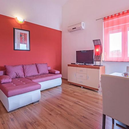 Nice And New Peroj Extérieur photo