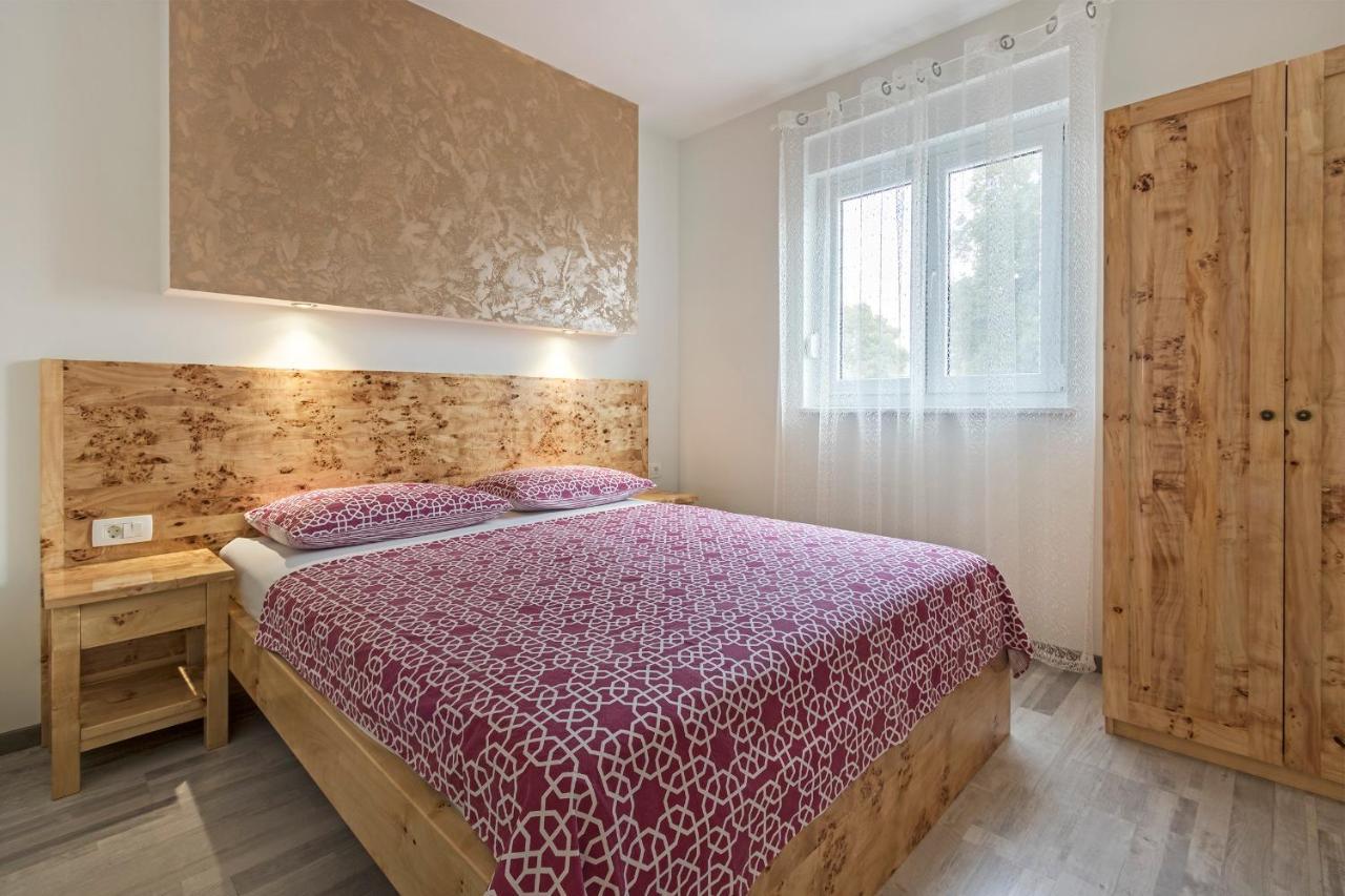 Nice And New Peroj Extérieur photo